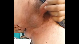 Masturb&aacute;ndome  muy excitado